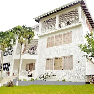 Suiteville In Homestay